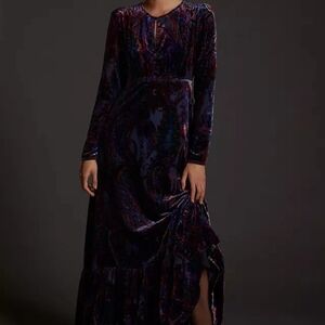 Elegant Velvet Evening Dress